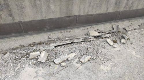 与乌云赛跑 凯伦打响屋面维修 闪击战