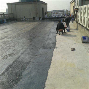 横县楼顶漏雨维修费用谁出？2020最新防水保温工程责任解析